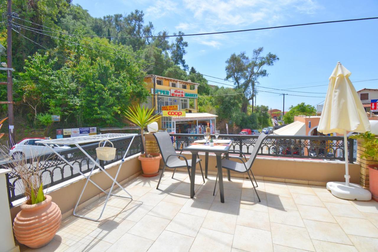 Mike'S Apartments Agios Gordios  Exteriér fotografie