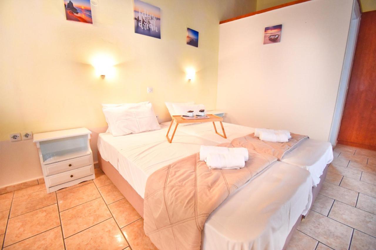 Mike'S Apartments Agios Gordios  Exteriér fotografie