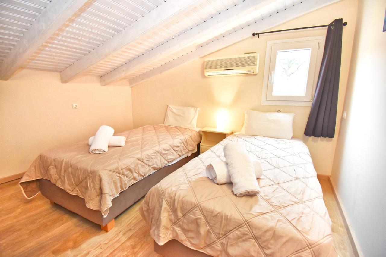 Mike'S Apartments Agios Gordios  Exteriér fotografie
